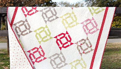 Make a Fat Quarter-Friendly Antique Quilt Block!